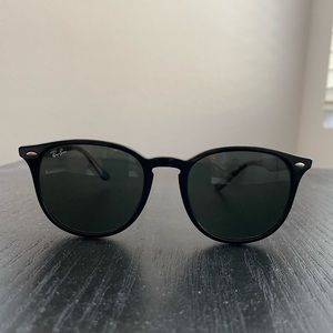 Ray ban sunglasses